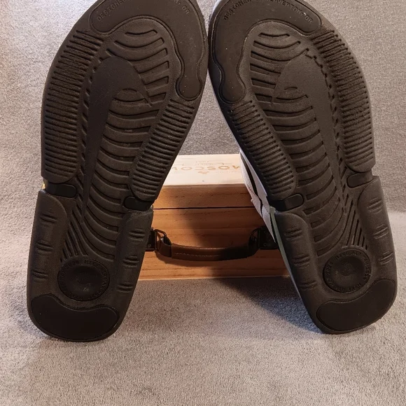 Nike Women's Air Max Up, Size 11.5 - Picture 7 of 10